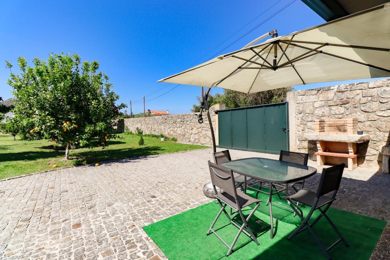 Casa Largo Do Porto - Country House With Swimming Pool Viana do Castelo Kültér fotó
